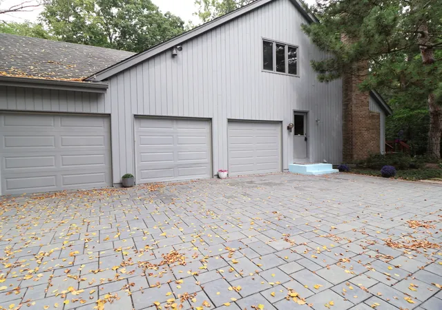 41st image of 313 Whitmore Ln, Lake Forest, IL 60045 | MLS# 12703949