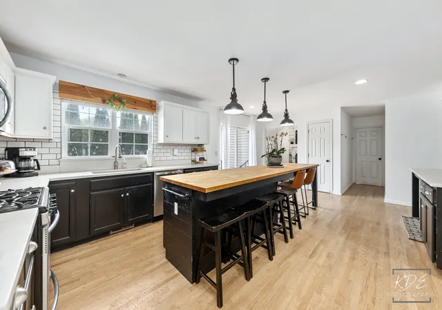 Photo 4 of Single family home for sale at 13707 Shriver Ct, Plainfield, IL 60544 | MLS# 12704034 | Listing updated on 2026-08-19