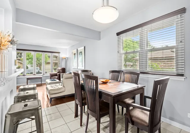 Photo 4 of Single family home for sale at 2964 Drover Ln, Darien, IL 60561 | MLS# 12704203 | Listing updated on 2026-10-06