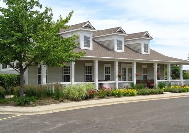 39th image of 2871 Falling Waters Ln, Lindenhurst, IL 60046 | MLS# 12704331