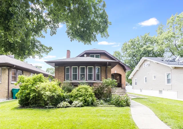 1st image of 421 N William St, Joliet, IL 60435 | MLS# 12704412