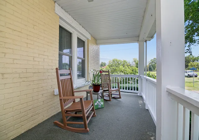 image of 125 W 1st Ave, Clifton, IL 60927 | MLS# 12704621