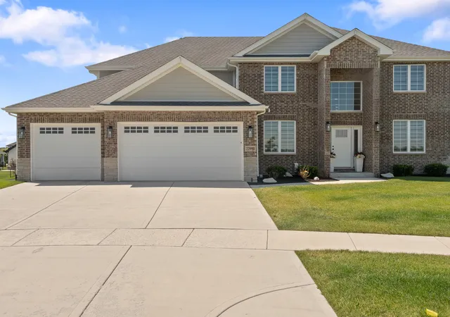 Photo 3 of Single family home for sale at 22991 Lancaster Ct, Frankfort, IL 60423 | MLS# 12704934 | Listing updated on 2026-08-19