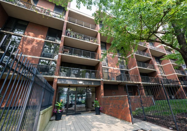 Condo for sale at 3021 S Michigan Ave #305, Chicago, IL 60616 | MLS# 12704996 | Listing updated on 2026-09-08