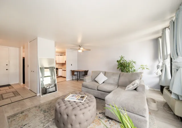 Photo 1 of Condo for sale at 3021 S Michigan Ave #305, Chicago, IL 60616 | MLS# 12704996 | Listing updated on 2026-09-08