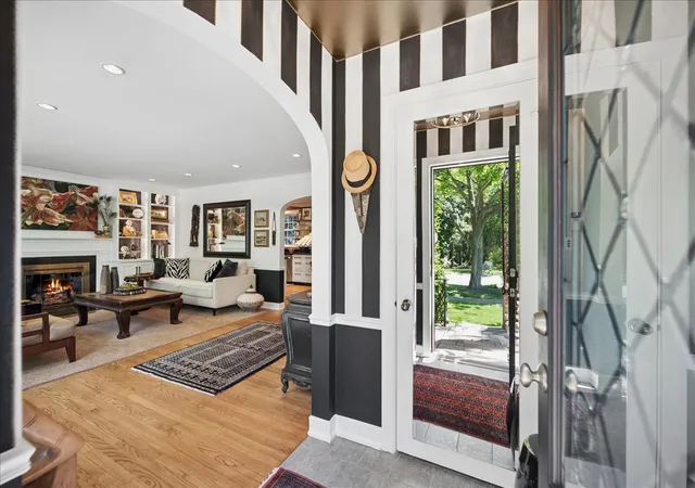 Photo 2 of Sale Pending at 1871 Elmwood Dr, Highland Park, IL 60035 | MLS# 12705309 | Listing updated on 2026-08-21