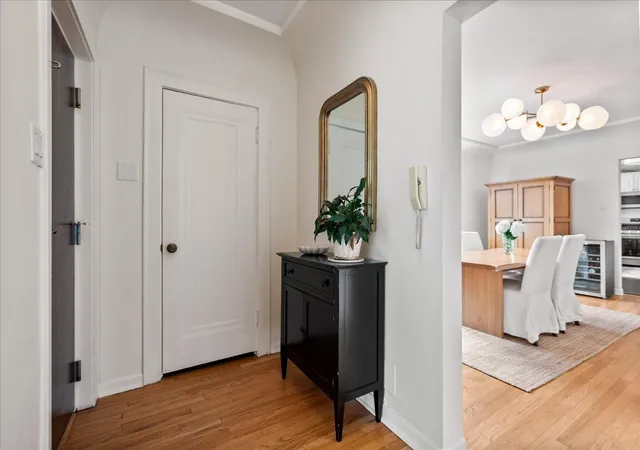 2nd image of 1918 Colfax St #3, Evanston, IL 60201 | MLS# 12705323