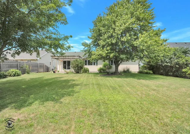 2nd image of 1521 Lady Brunetta Rd, Bourbonnais, IL 60914 | MLS# 12705326