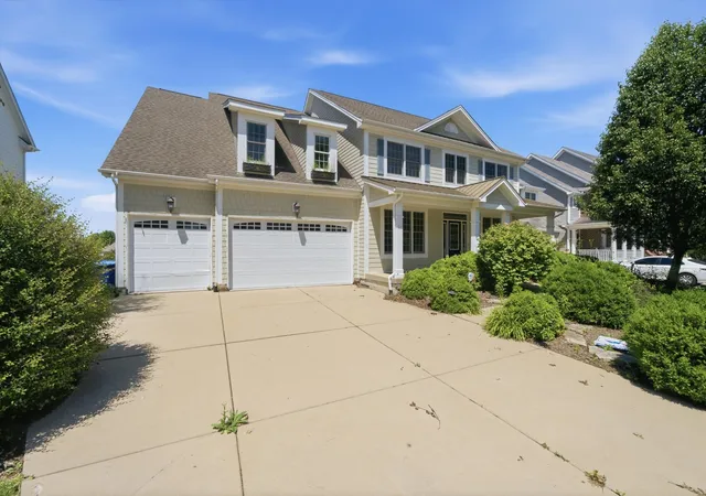 4th image of 125 Goldenrod Dr, Sugar Grove, IL 60554 | MLS# 12705408