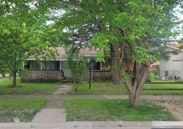 Photo 2 of Single family home for sale at 14246 S Palmer Ave, Posen, IL 60469 | MLS# 12705453 | Listing updated on 2026-08-17