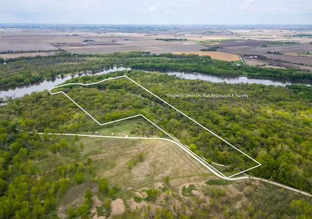 Photo 2 of Land for sale at 1408 Cedarview Dr, Muscatine, IA 52761 | MLS# 12705454 | Listing updated on 2026-08-26