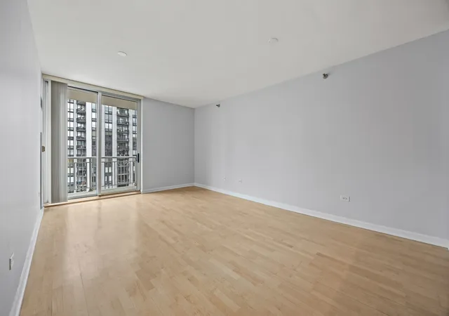 4th image of 421 W Huron St #1207, Chicago, IL 60654 | MLS# 12705457