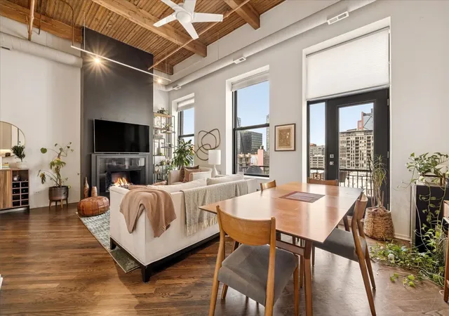 Photo 3 of Condo for sale at 616 W Fulton St #608, Chicago, IL 60661 | MLS# 12705635 | Listing updated on 2026-08-26
