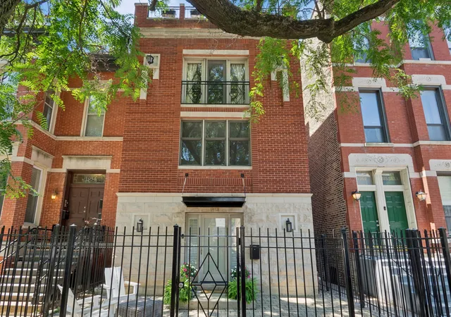 Photo 1 of Single family home for sale at 1958 N Bissell St, Chicago, IL 60614 | MLS# 12705755 | Listing updated on 2026-08-23