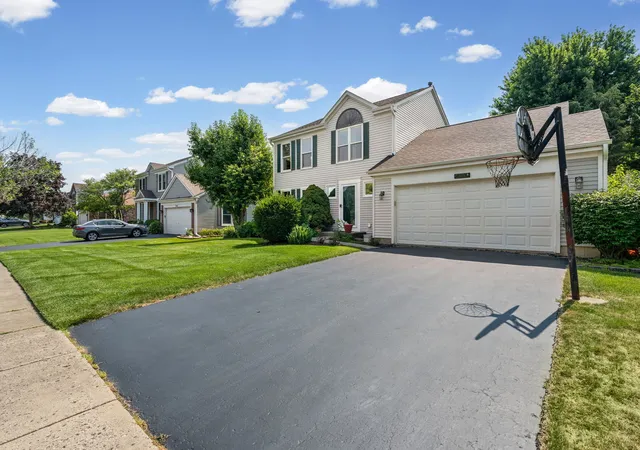 1st image of 1449 Willow Tree Dr, Crystal Lake, IL 60014 | MLS# 12705808