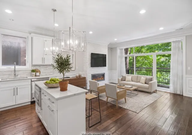 5th image of 1424 W Fillmore St, Chicago, IL 60607