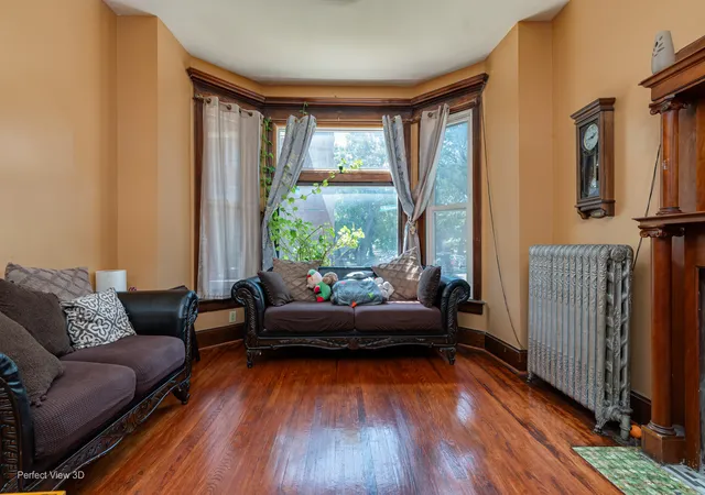 2nd image of 1257 N Rockwell St, Chicago, IL 60622 | MLS# 12705937