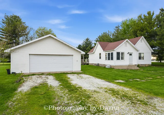 4th image of 201 Nw Lexington St, Iroquois, IL 60945 | MLS# 12705939