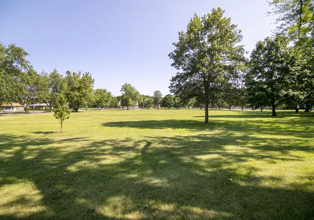 20th image of 922 W Van Meter St, Kankakee, IL 60901 | MLS# 12706019