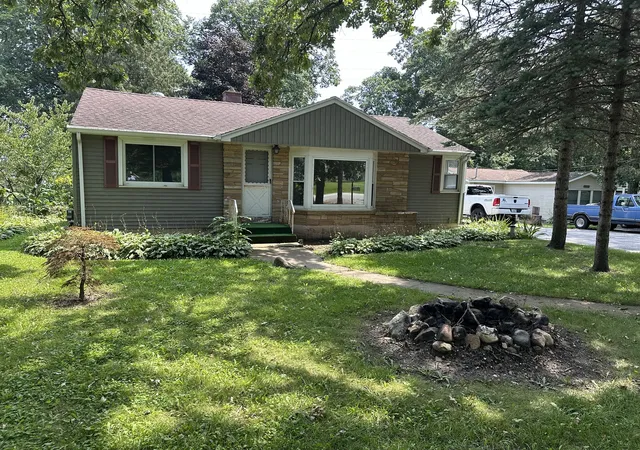1st image of 40541 N Il Route 83 Route, Antioch, IL 60002 | MLS# 12706035
