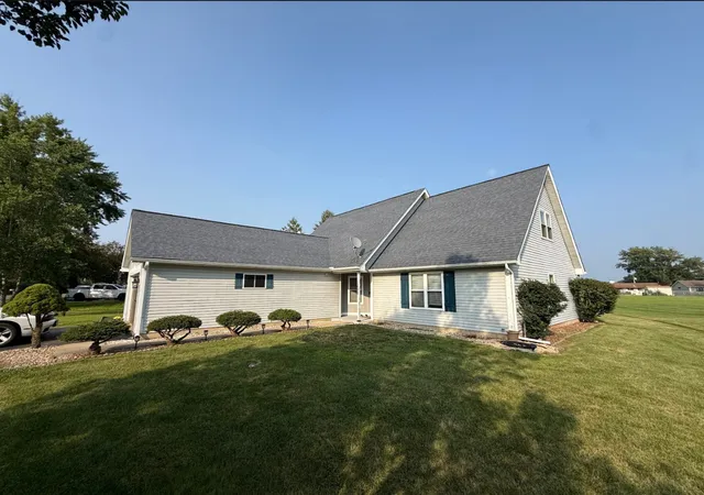 2nd image of 1202 Holiday Dr, Somonauk, IL 60552 | MLS# 12706076