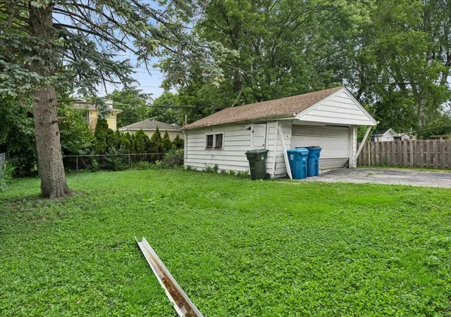 18th image of 620 N Main St, Mount Prospect, IL 60056 | MLS# 12706376
