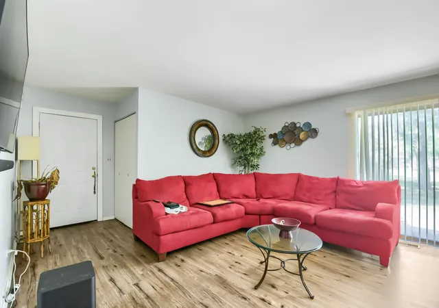 2nd image of 2271 Windsor Ln, Country Club Hills, IL 60478 | MLS# 12706434