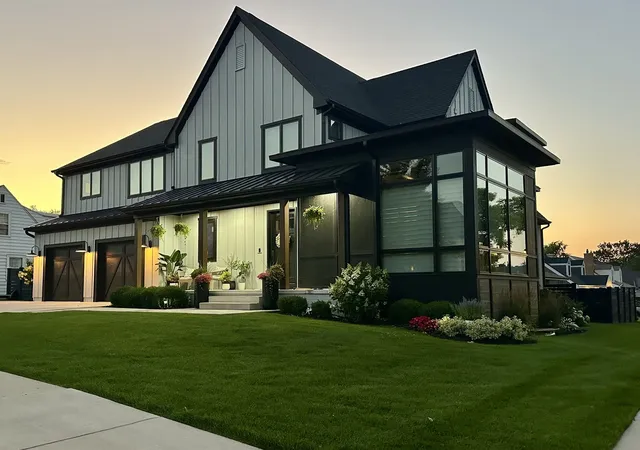 Photo 1 of Single family home for sale at 323 E 3rd Street, Elmhurst, IL 60126 | MLS# 12706692 | Listing updated on 2026-08-20