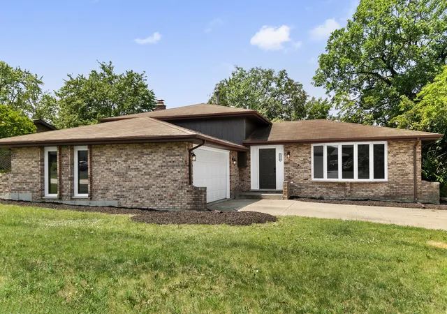 Photo 1 of Single family home for sale at 3518 Jacqueline Dr, Crete, IL 60417 | MLS# 12706704 | Listing updated on 2026-08-18