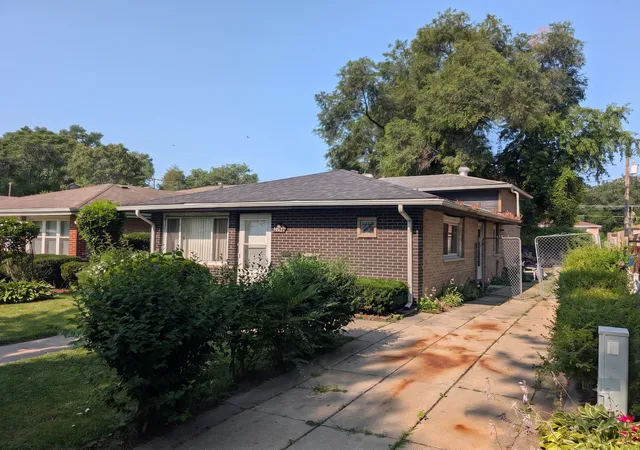 1st image of 14226 S Marquette Ave, Burnham, IL 60633 | MLS# 12706980