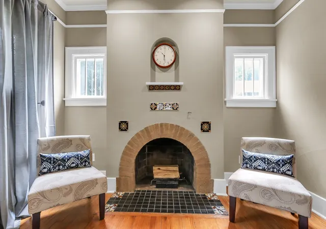 4th image of 1105 W Green St, Champaign, IL 61821 | MLS# 12706982