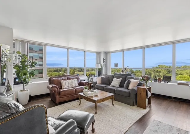 Photo 3 of Condo for sale at 3550 N Lake Shore Dr #716, Chicago, IL 60657 | MLS# 12707020 | Listing updated on 2026-09-08