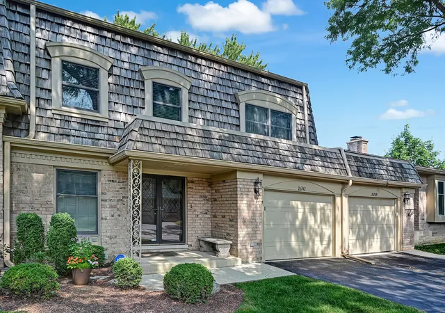 Photo 3 of Sale Pending at 2s742 Ave Cherbourg, Oak Brook, IL 60523 | MLS# 12707042 | Listing updated on 2026-09-02