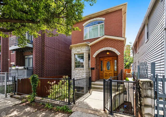 1st image of 1435 W 16th St, Chicago, IL 60608 | MLS# 12707063