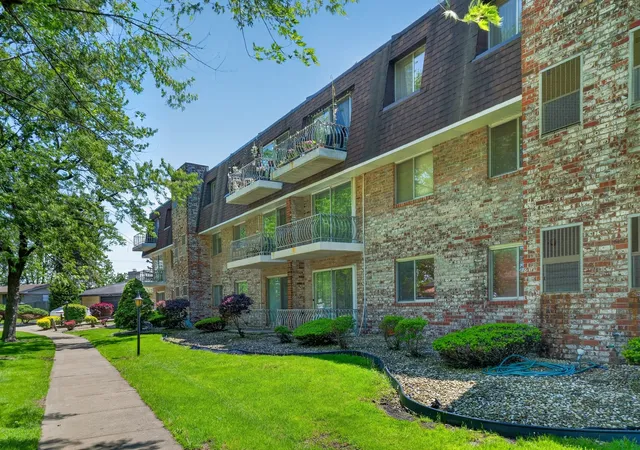 1st image of 3235 S Manor Dr #104, Lansing, IL 60438 | MLS# 12707077