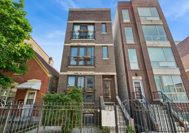 1st image of 2427 W Augusta Blvd #3, Chicago, IL 60622 | MLS# 12707091