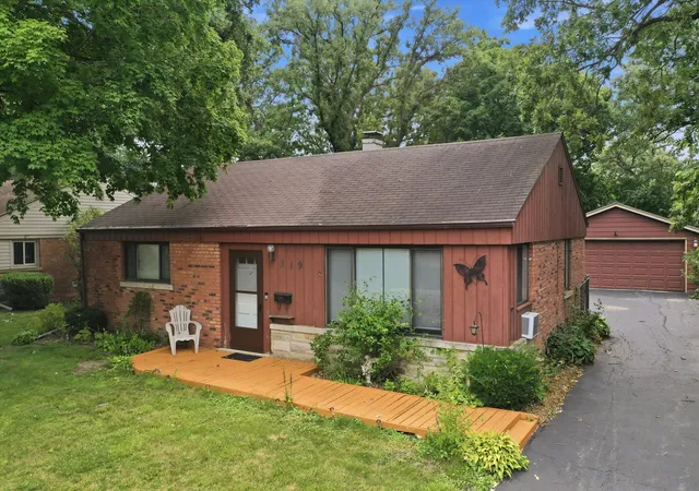 1st image of 319 Oswego St, Park Forest, IL 60466 | MLS# 12707285