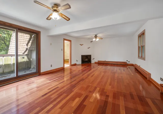 4th image of 12712 Hensel Rd, Huntley, IL 60142 | MLS# 12707496