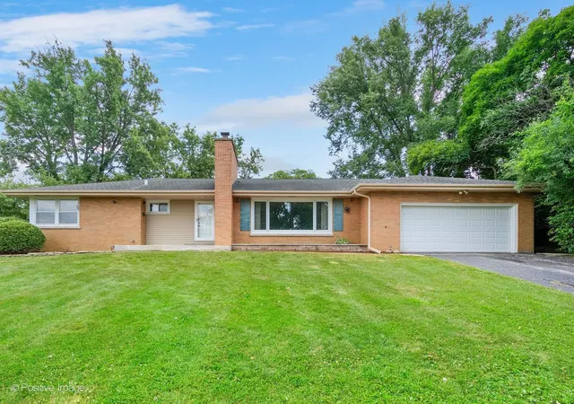 1st image of 16w055 63rd St, Willowbrook, IL 60527 | MLS# 12707587