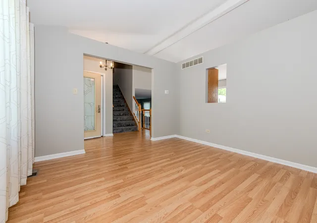 2nd image of 6512 Goldhaber Ln, Plainfield, IL 60586 | MLS# 12707642