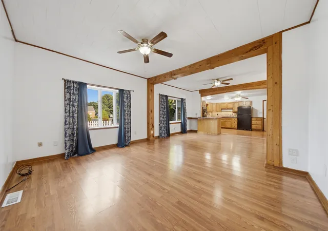 Photo 4 of Sale Pending at 809 W 5th Street, Rock Falls, IL 61071 | MLS# 12707652 | Listing updated on 2026-08-18
