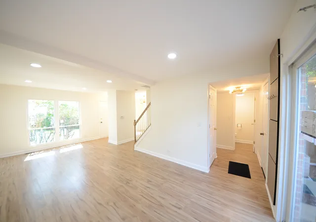 Photo 3 of Townhouse for sale at 4092 Quincy Ct, Streamwood, IL 60107 | MLS# 12707671 | Listing updated on 2026-08-21