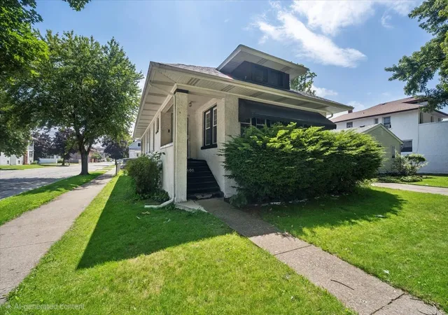 1st image of 601 S 7th Ave, Maywood, IL 60153 | MLS# 12707793
