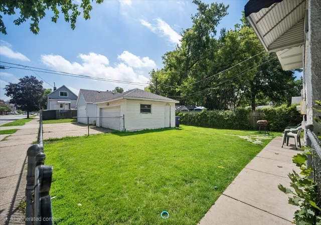 Photo 3 of Single family home for sale at 601 S 7th Avenue, Maywood, IL 60153 | MLS# 12707793 | Listing updated on 2026-10-08