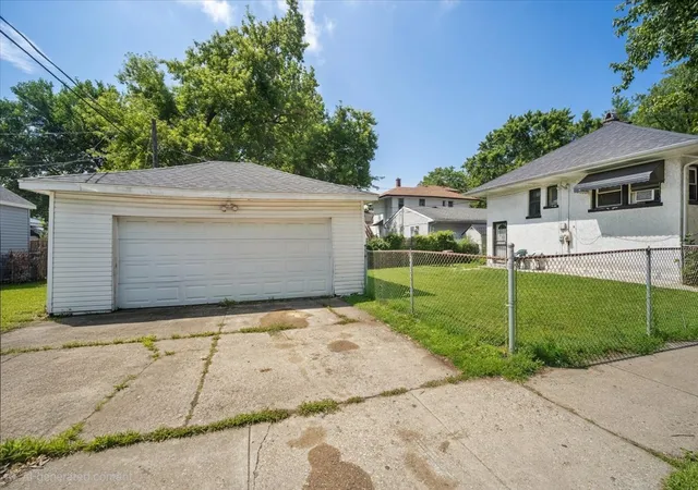 4th image of 601 S 7th Ave, Maywood, IL 60153 | MLS# 12707793