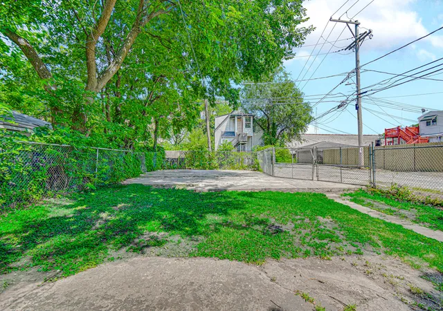 17th image of 10243 S Parnell Ave, Chicago, IL 60628 | MLS# 12707808