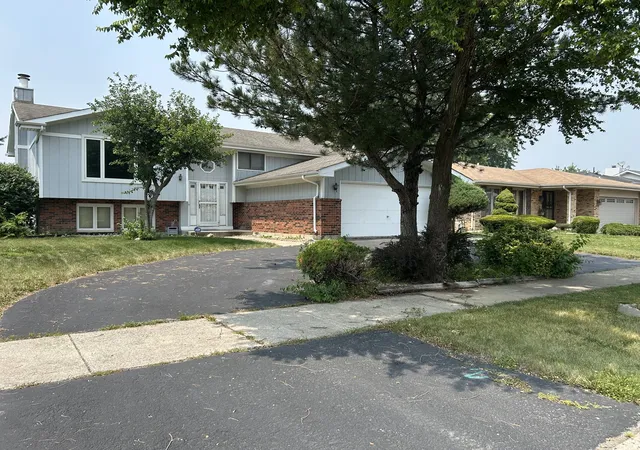 Photo 2 of Single family home for sale at 20148 Cypress Ave, Lynwood, IL 60411 | MLS# 12707814 | Listing updated on 2026-09-05