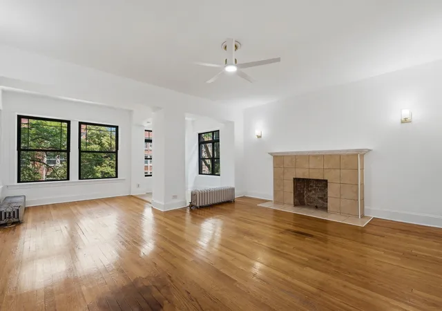 2nd image of 1227 E Hyde Park Blvd #2, Chicago, IL 60615 | MLS# 12708029