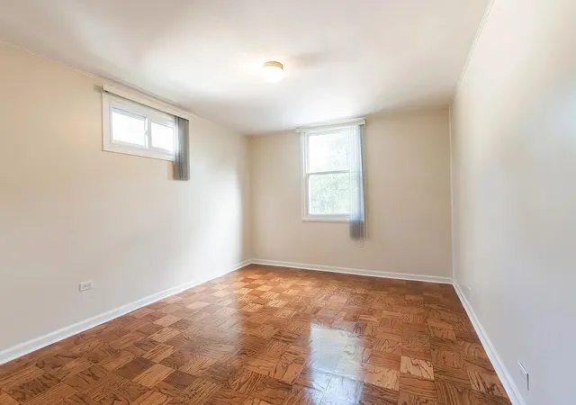 3rd image of 919 Greenwood Ave, Deerfield, IL 60015 | MLS# 12708088