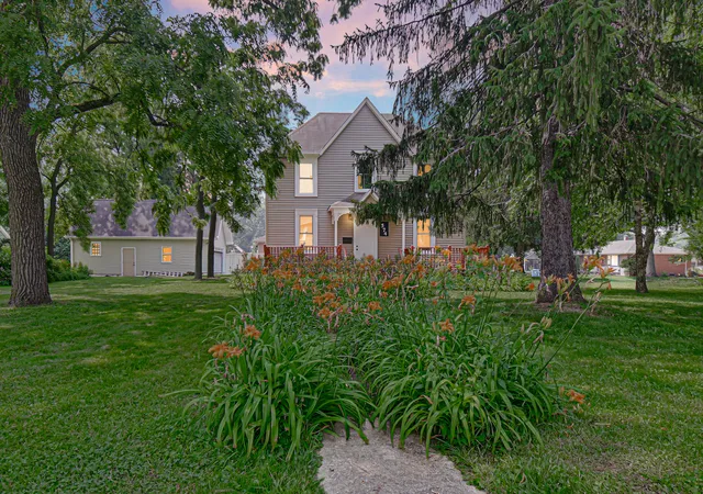 2nd image of 574 Herman St, Crete, IL 60417 | MLS# 12708351
